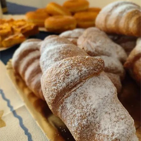 Patrizia - E 2* 贝拉里亚-伊贾马里纳