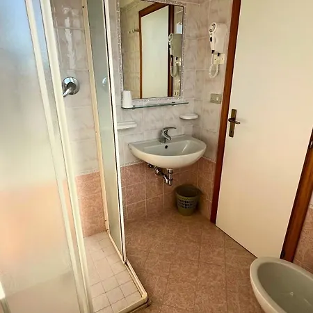 Patrizia - E 2* Bellaria-Igea Marina